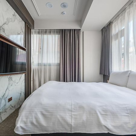 Dream Mansion Hotel Taichung Exteriör bild