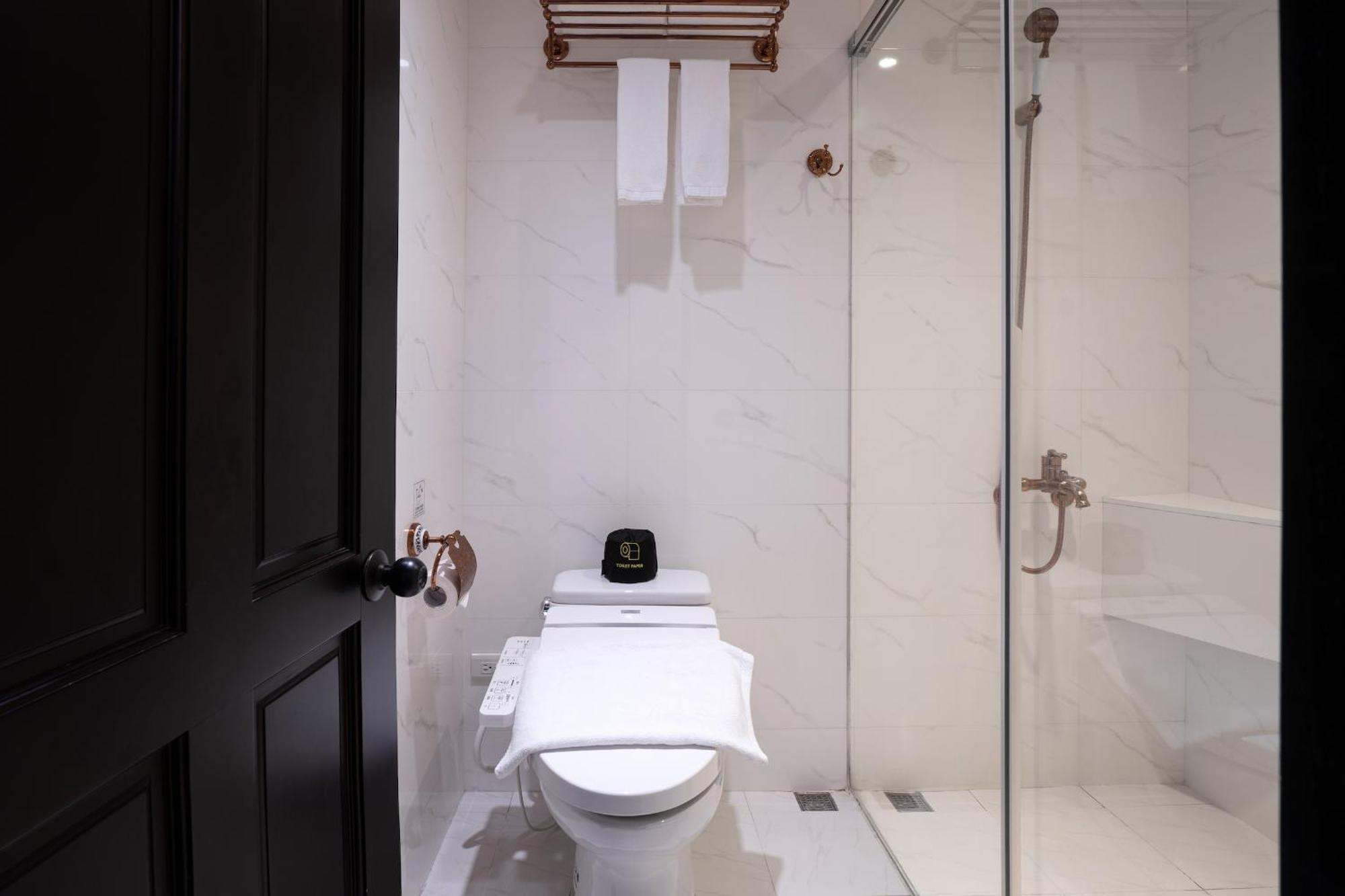 Dream Mansion Hotel Taichung Exteriör bild