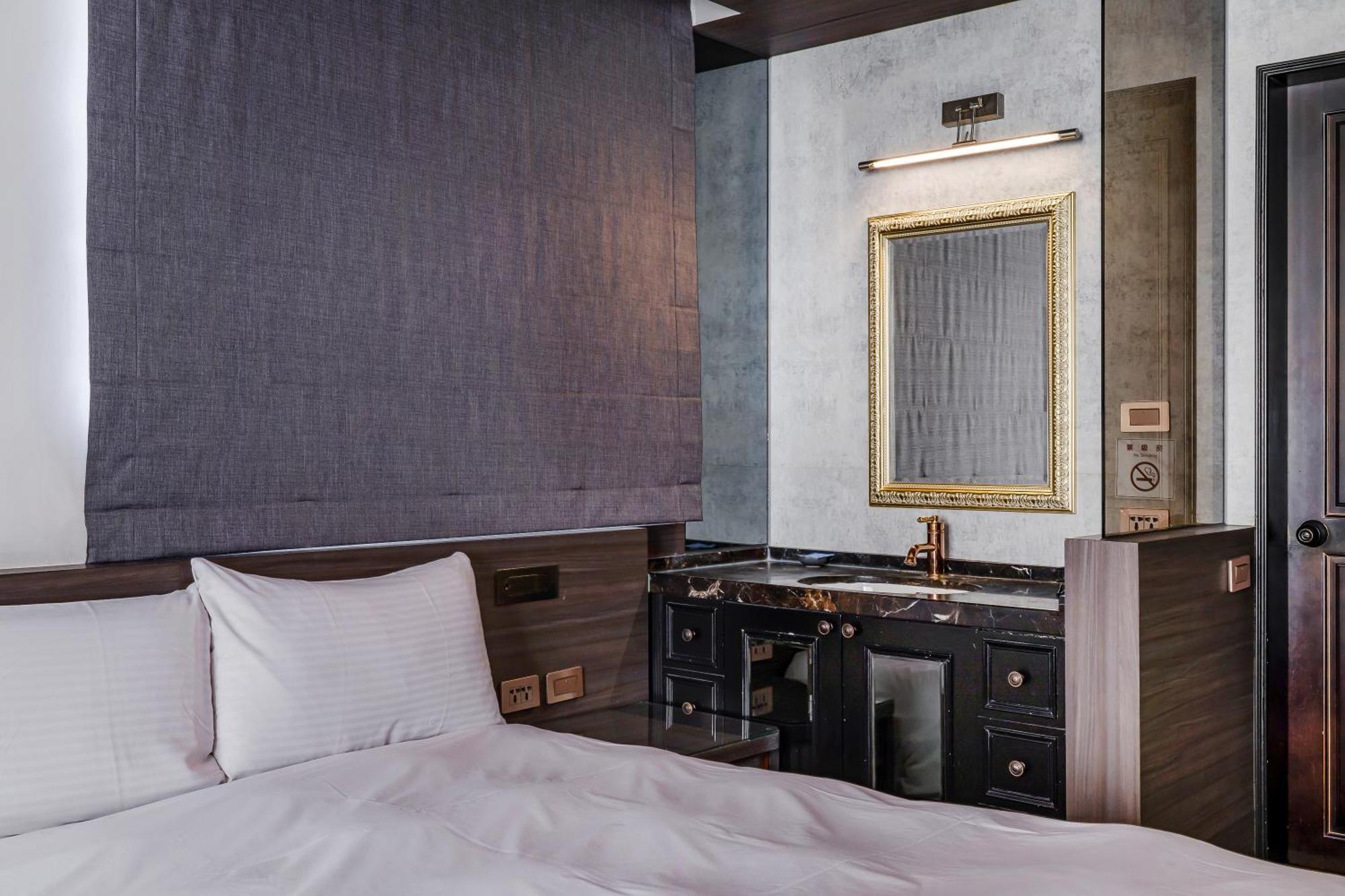 Dream Mansion Hotel Taichung Exteriör bild