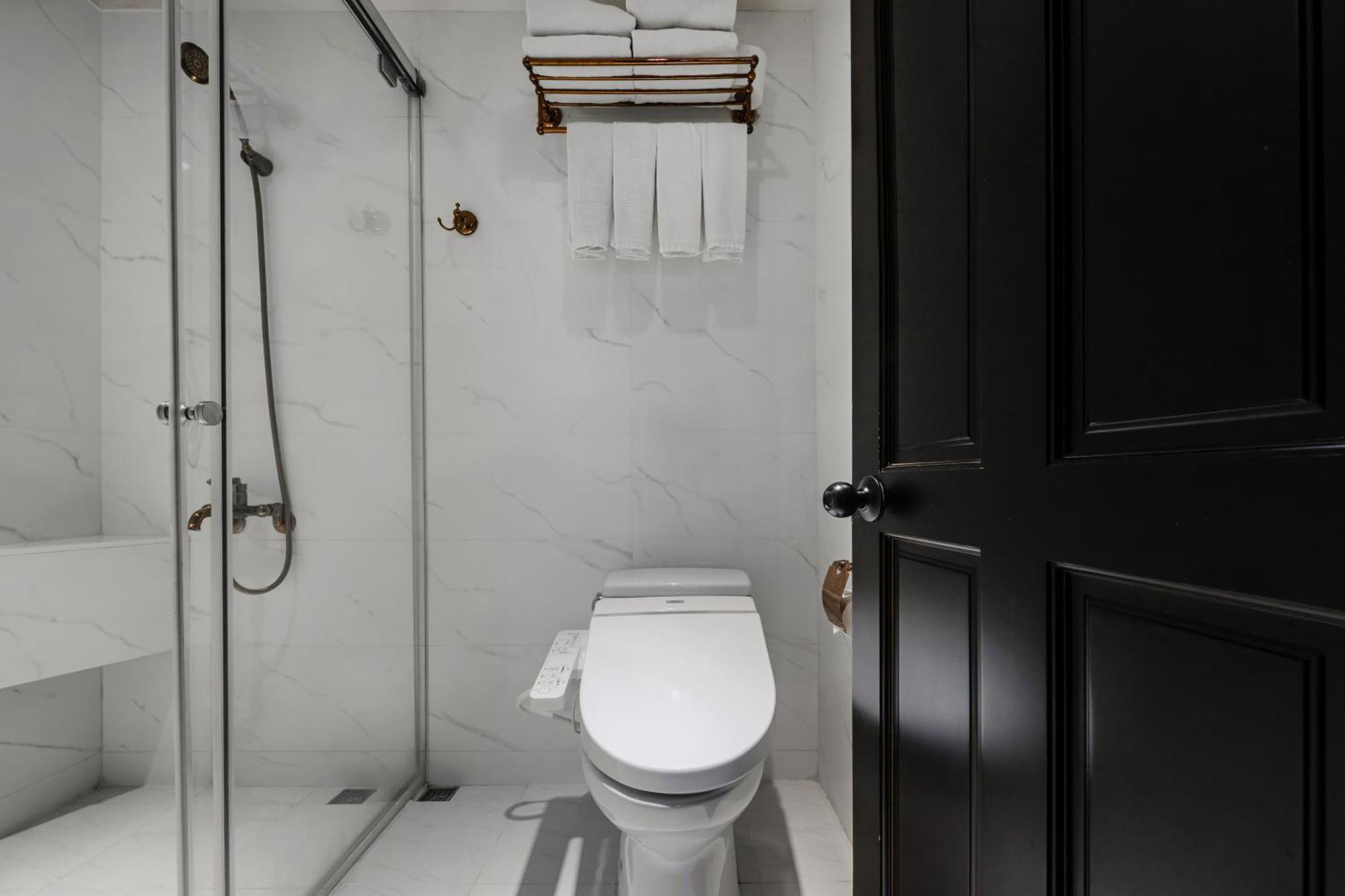 Dream Mansion Hotel Taichung Exteriör bild