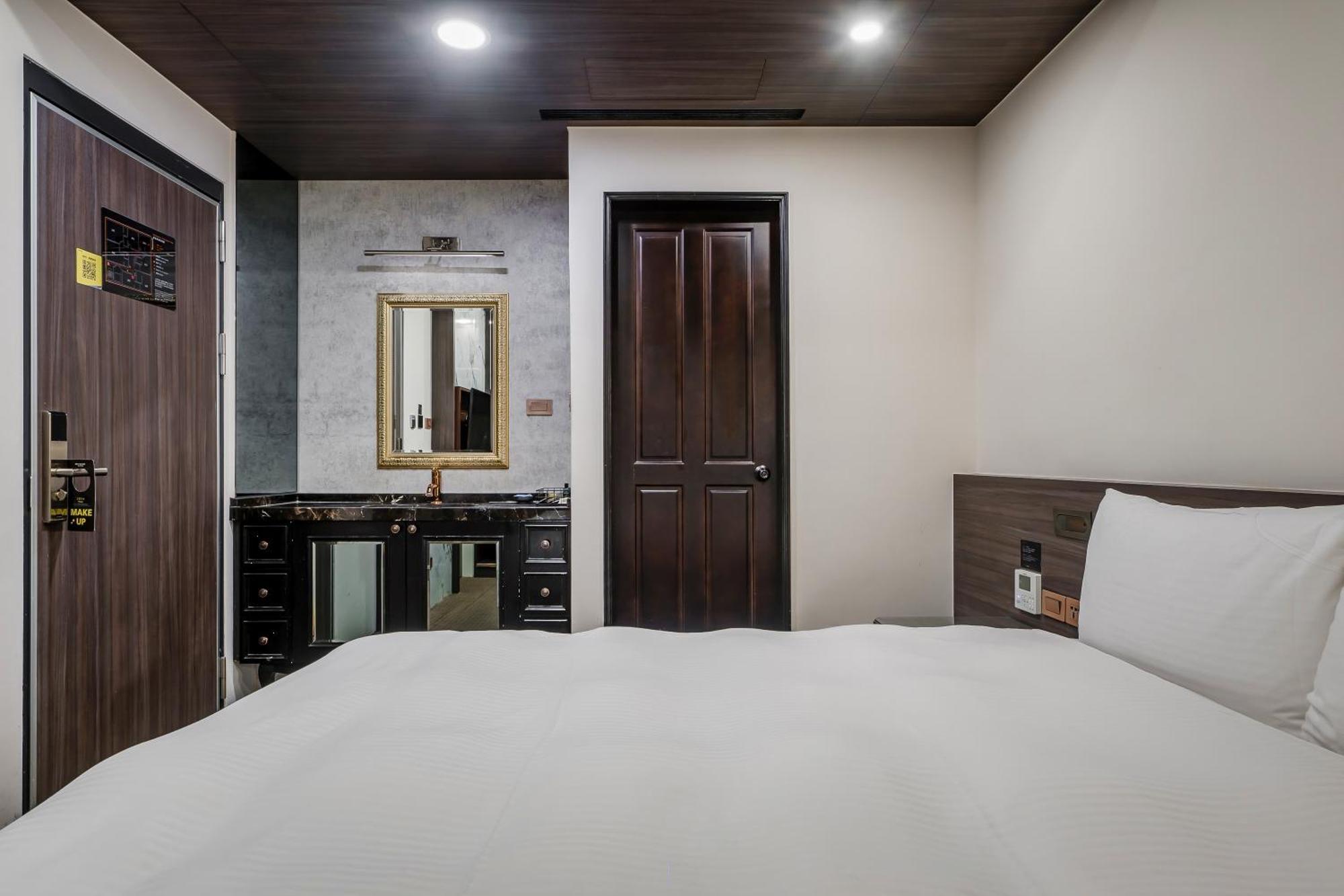 Dream Mansion Hotel Taichung Exteriör bild
