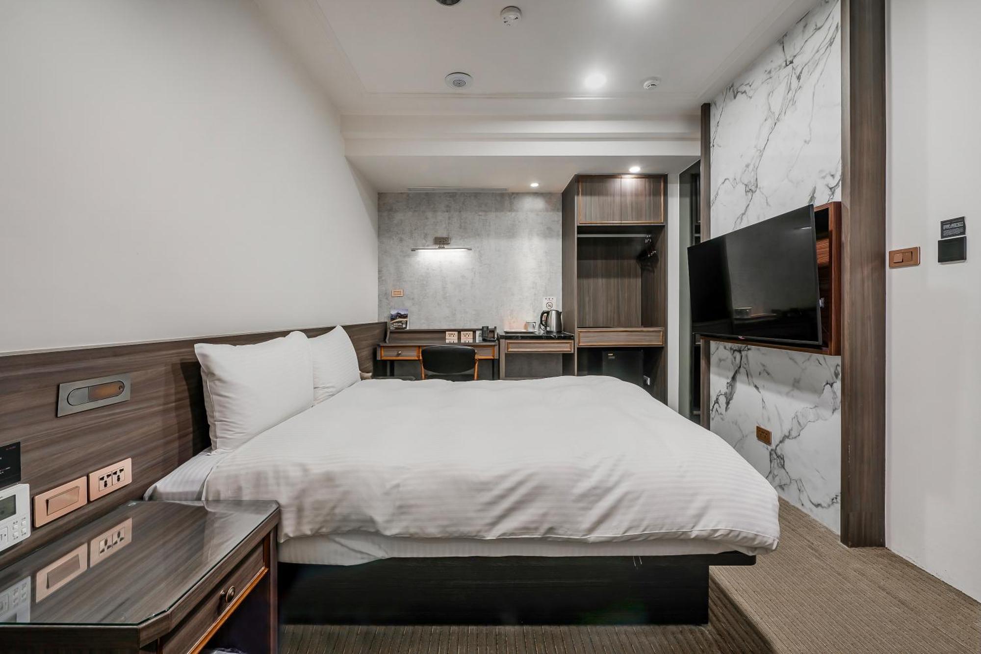 Dream Mansion Hotel Taichung Exteriör bild